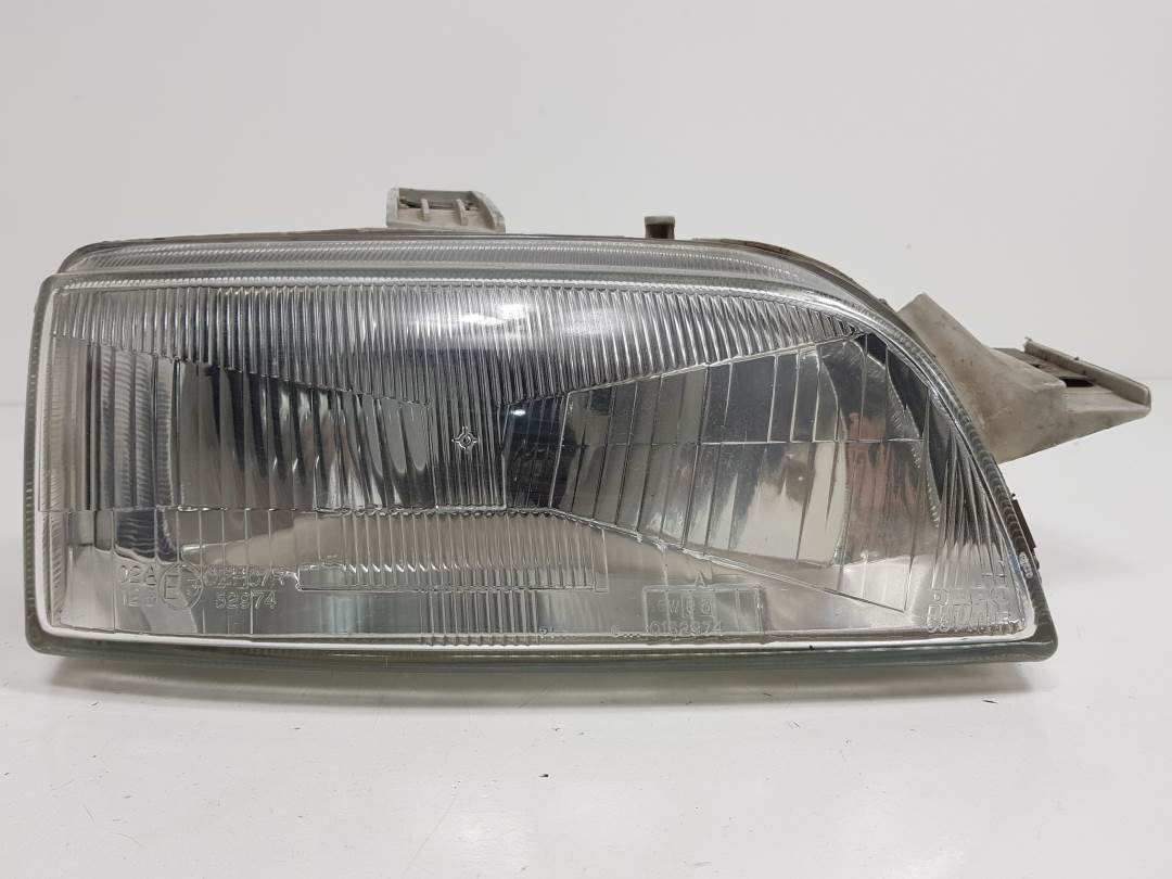 FARO DERECHO - 086611111 - FIAT - PUNTO BERLINA (176)