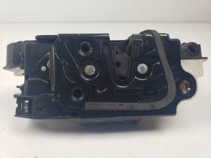 CERRADURA PUERTA DELANTERA DERECHA 5K1837016E VOLKSWAGEN POLO (6C1) Autodesguaces Alicante