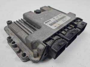 CENTRALITA MOTOR UCE 0281011148 RENAULT LAGUNA II (BG0) Autodesguaces Alicante