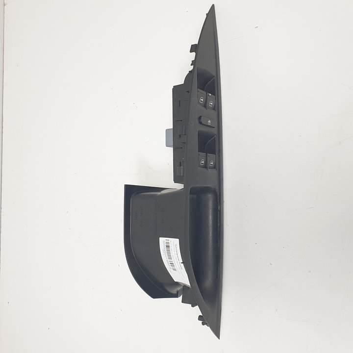 Commande de lève-vitre avant gauche - 1K4959857B - SEAT - ALTEA XL (5P5)