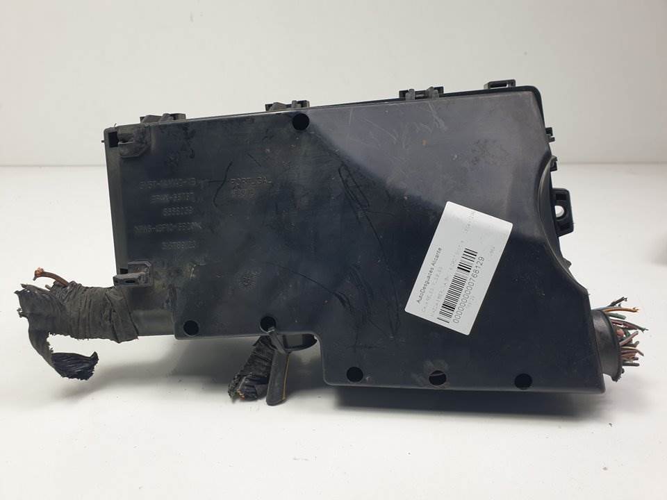 Boîte à fusibles / relais - BP4K66765 - MAZDA - 3 BERLINA (BK)