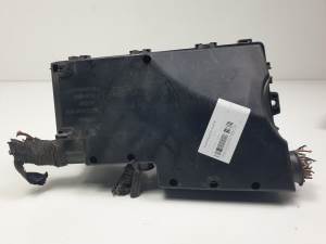 CAJA RELES / FUSIBLES BP4K66765 MAZDA 3 BERLINA (BK) Autodesguaces Alicante
