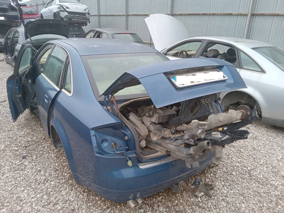 Imagen del vehículo AUDI A4 AVANT (8E)