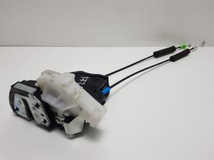 CERRADURA PUERTA TRASERA DERECHA A046698 TOYOTA C-HR Autodesguaces Alicante