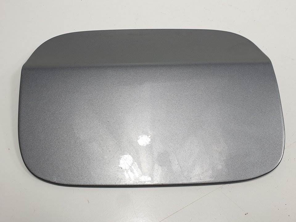 TAPA EXTERIOR COMBUSTIBLE - BMW - X5 (E70)