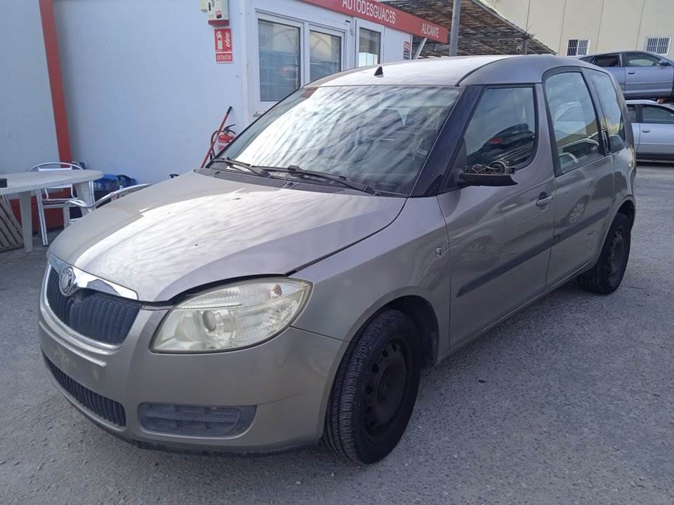 SKODA ROOMSTER (5J7) (2006 - 2015)