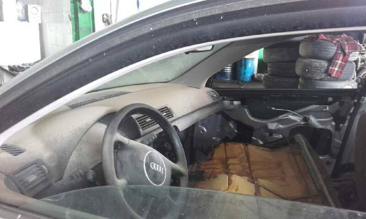 Imagen del vehículo AUDI A4 AVANT (8E)