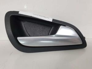 MANETA INTERIOR DELANTERA DERECHA AM51U22600BEW FORD FOCUS LIM. Autodesguaces Alicante