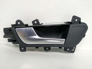 MANETA INTERIOR TRASERA IZQUIERDA 8K0839019 AUDI A4 BER. (B8) Autodesguaces Alicante