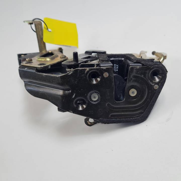CERRADURA PUERTA TRASERA DERECHA HYUNDAI ACCENT (LC) Autodesguaces Alicante