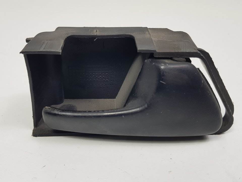 MANETA INTERIOR DELANTERA DERECHA - VOLKSWAGEN - GOLF III BERLINA (1H1)