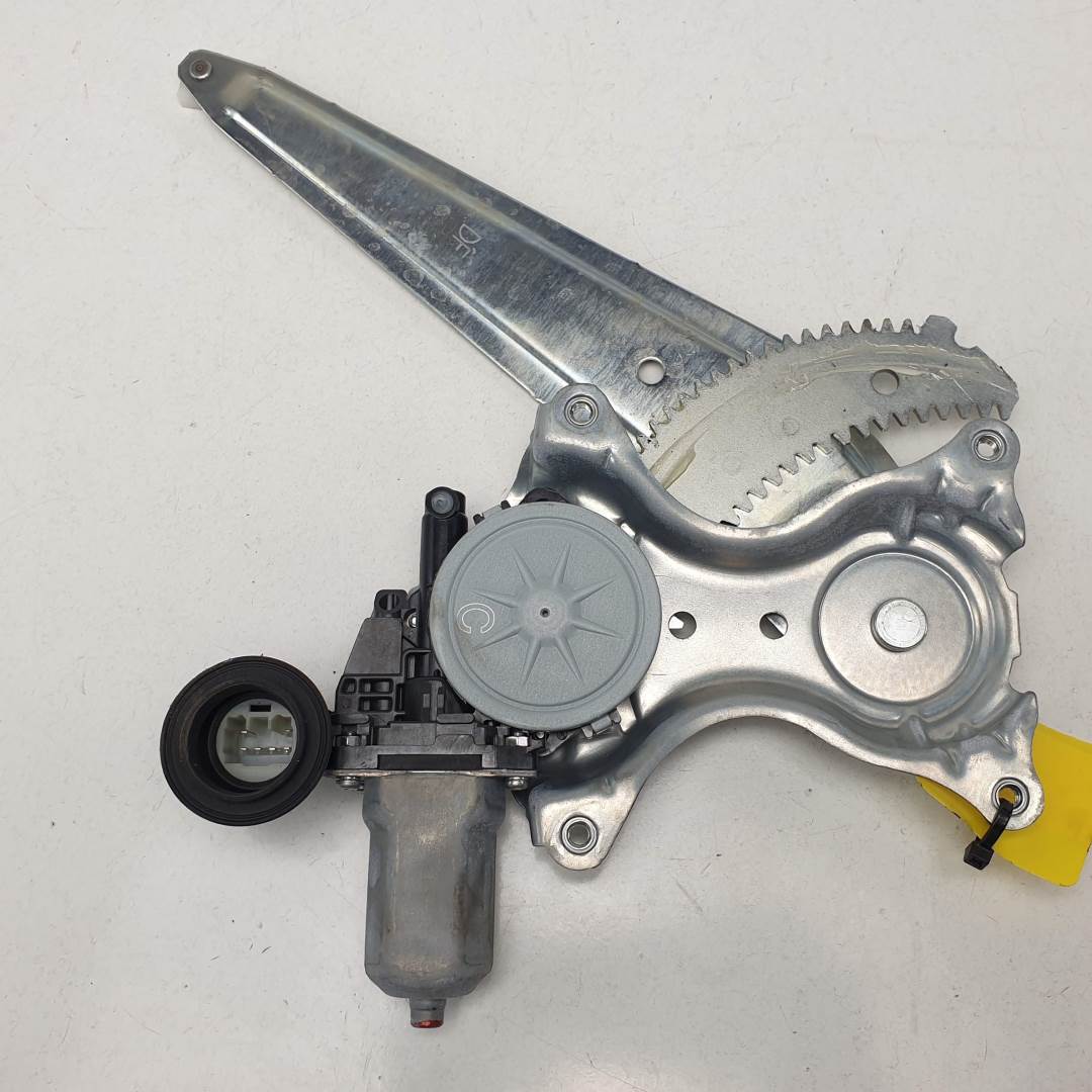 ELEVALUNAS TRASERO DERECHO - 8572035140 - TOYOTA - RAV 4 (A4)
