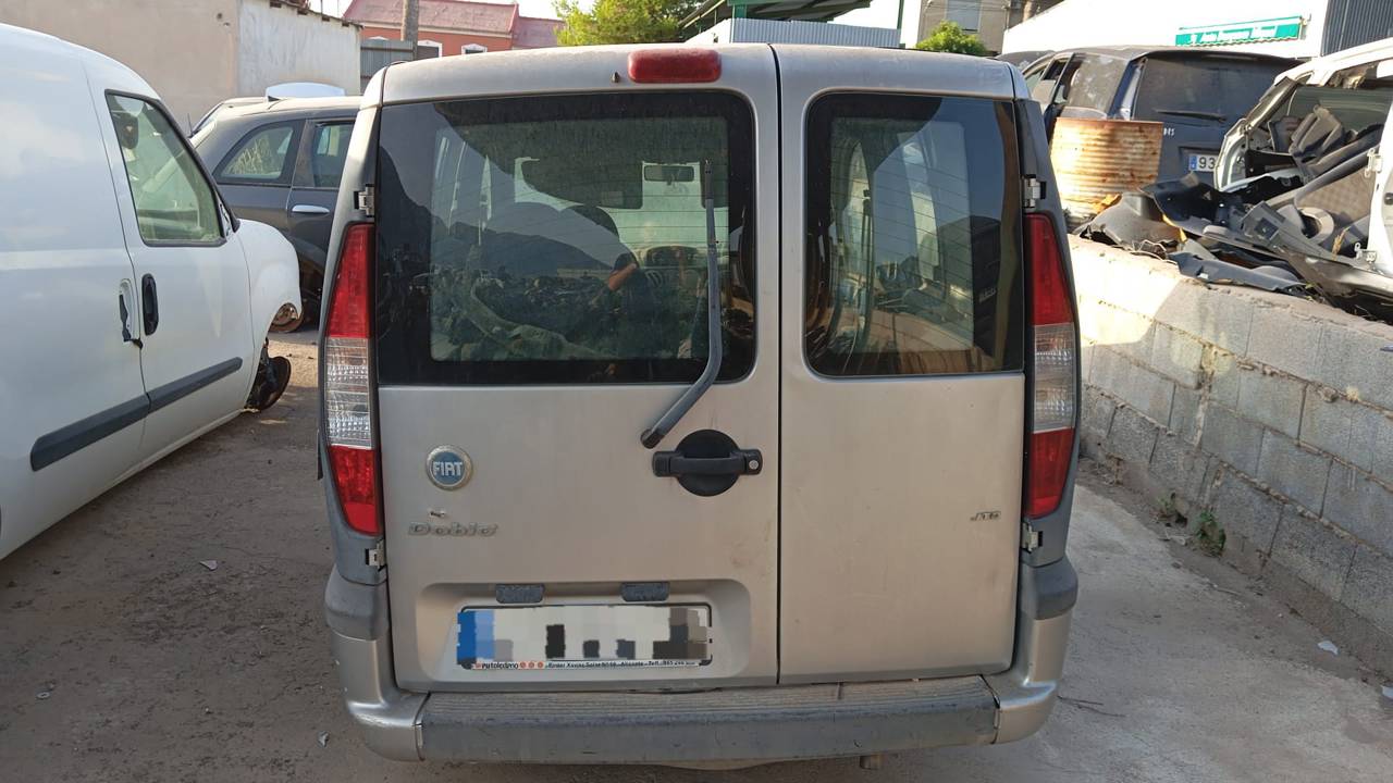 CERRADURA MALETERO / PORTON