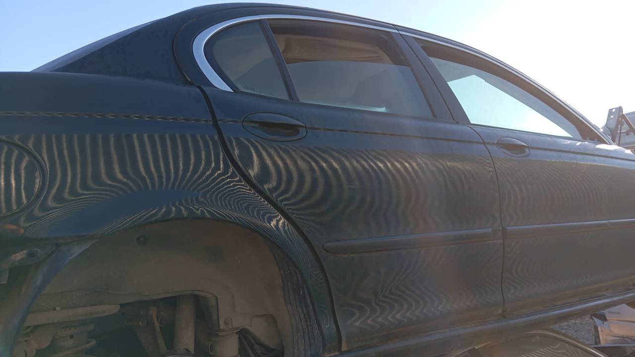 ELEVALUNAS TRASERO DERECHO