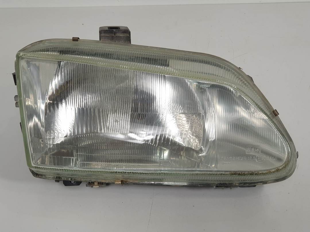 FARO DERECHO - RENAULT - MEGANE I BERLINA HATCHBACK (BA0)