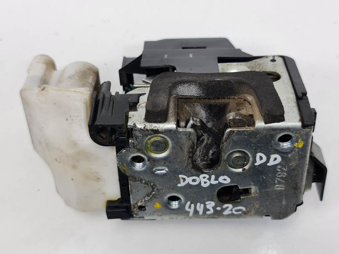 CERRADURA PUERTA DELANTERA DERECHA - FIAT - DOBLO (119)