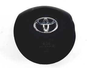 AIRBAG DELANTERO IZQUIERDO 450190D420 TOYOTA YARIS Autodesguaces Alicante