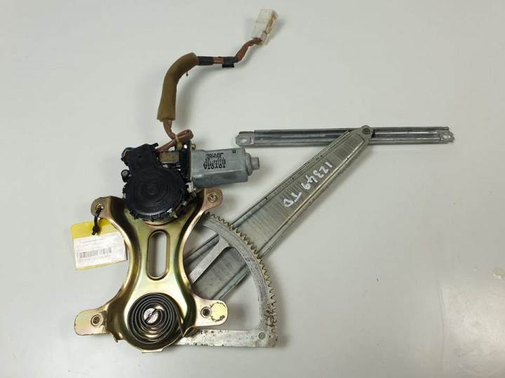 ELEVALUNAS TRASERO DERECHO 8571050090 LEXUS LS430 (UCF30) Autodesguaces Alicante