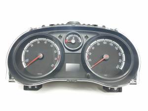 CUADRO INSTRUMENTOS P0013372158 OPEL CORSA D Autodesguaces Alicante