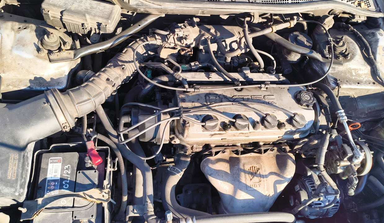 MOTOR COMPLETO F18B2 HONDA ACCORD BERLINA (CG7-9/CH1-7) Autodesguaces Alicante