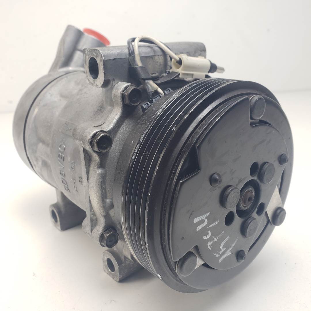 COMPRESOR AIRE ACONDICIONADO - 7700115830 - RENAULT - CLIO II FASE I (B/CBO)