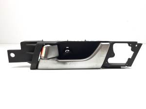 MANETA INTERIOR TRASERA IZQUIERDA SWC200411LH CHEVROLET CAPTIVA Autodesguaces Alicante