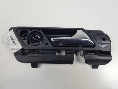MANETA INTERIOR TRASERA DERECHA MERCEDES CLASE M (W164) Autodesguaces Alicante
