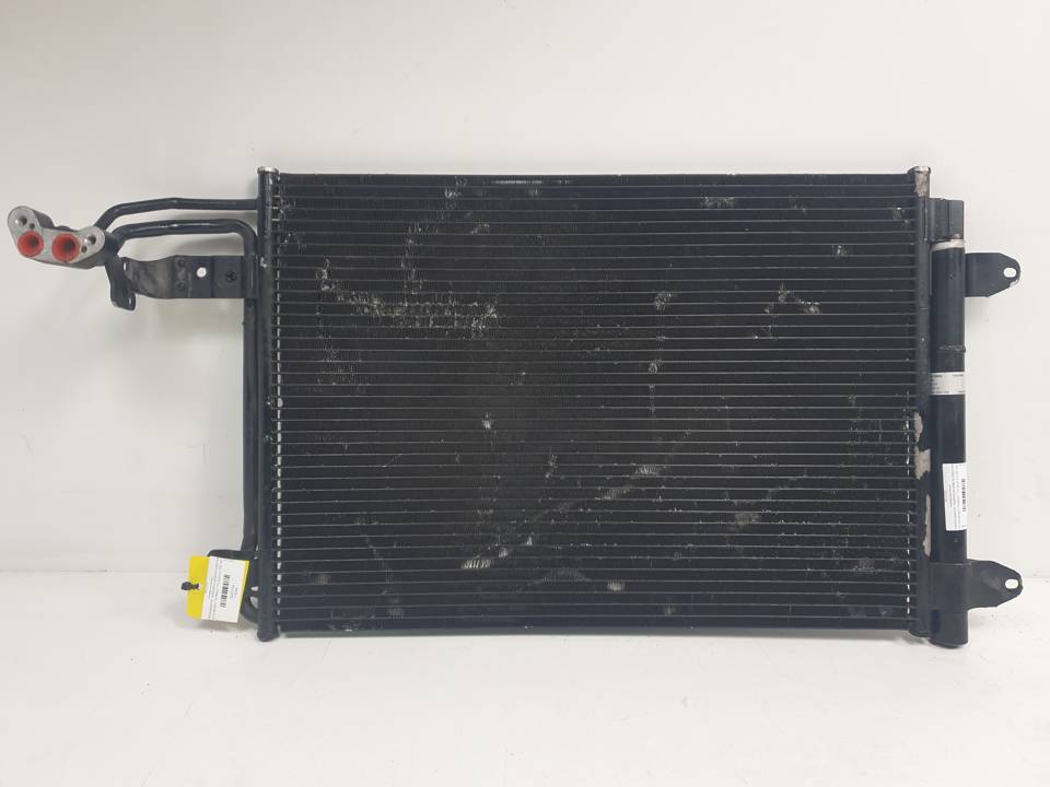 CONDENSADOR / RADIADOR AIRE ACONDICIONADO