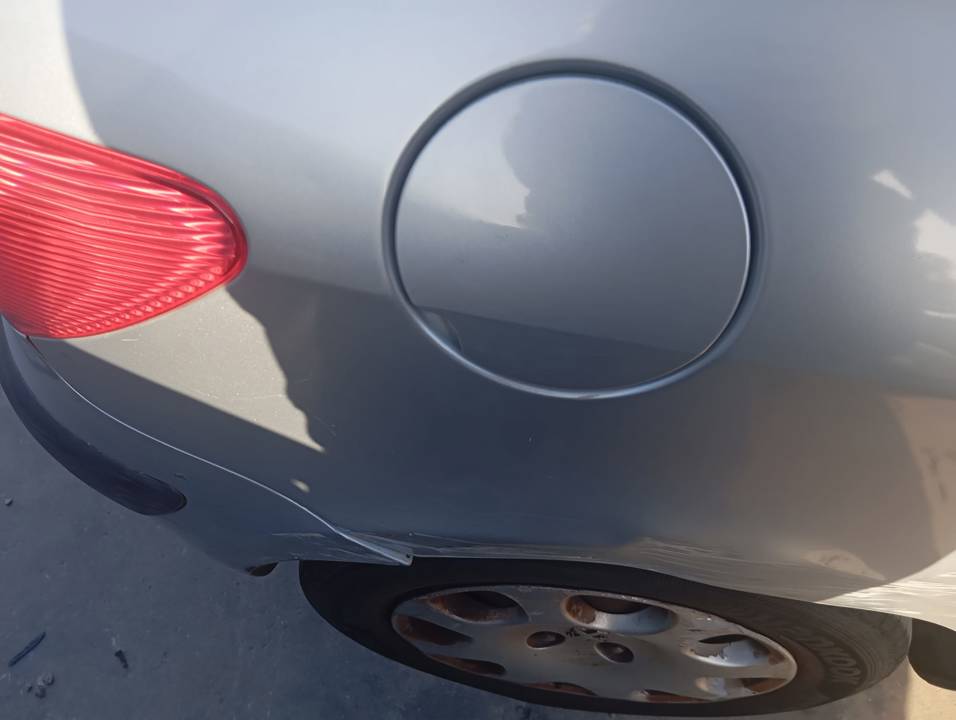 TAPA EXTERIOR COMBUSTIBLE