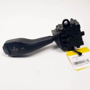 MANDO INTERMITENTES 8363668K BMW SERIE 3 BERLINA (E46) Autodesguaces Alicante