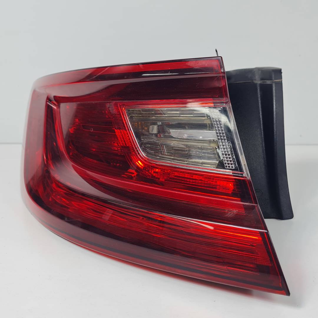 PILOTO TRASERO IZQUIERDO - 265554829R - RENAULT - MEGANE IV BERLINA 5P