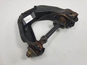 BRAZO SUSPENSION SUPERIOR DELANTERO IZQUIERDO TOYOTA HILUX (KDN) Autodesguaces Alicante