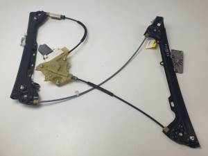 ELEVALUNAS DELANTERO IZQUIERDO 0130822402 BMW SERIE 3 CABRIO (E93) Autodesguaces Alicante