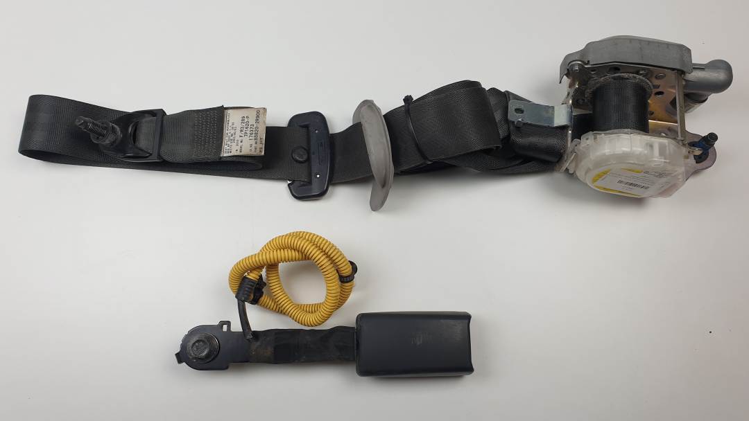 CINTURON SEGURIDAD DELANTERO DERECHO - 888202R900 - HYUNDAI - I30 (FD)