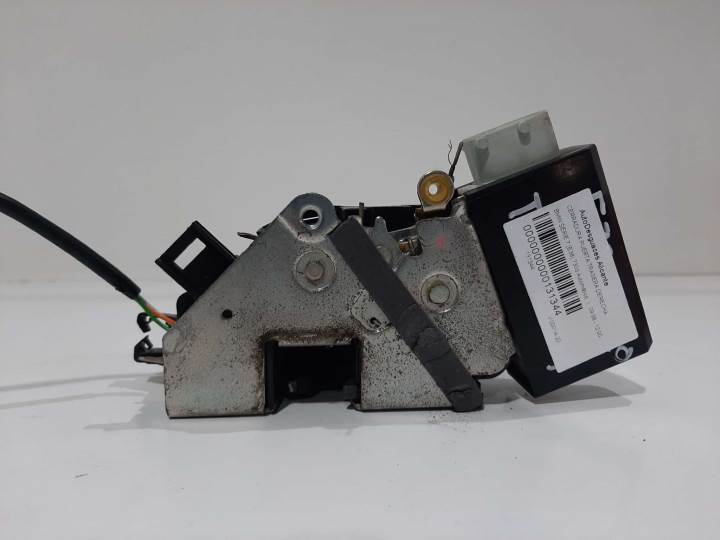 CERRADURA PUERTA TRASERA DERECHA 8352165 BMW SERIE 7 (E38) Autodesguaces Alicante