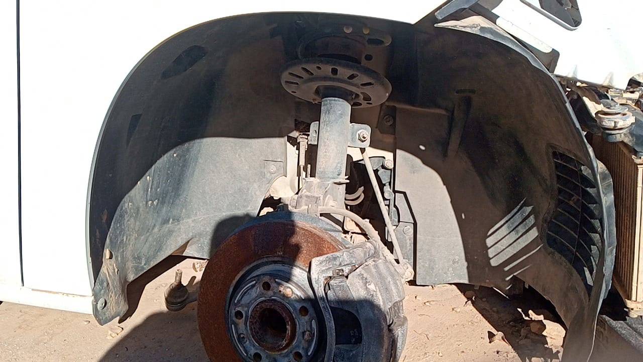 PASO RUEDA DELANTERO DERECHO