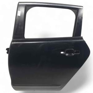 PUERTA TRASERA IZQUIERDA PEUGEOT 3008 (T84) Autodesguaces Alicante