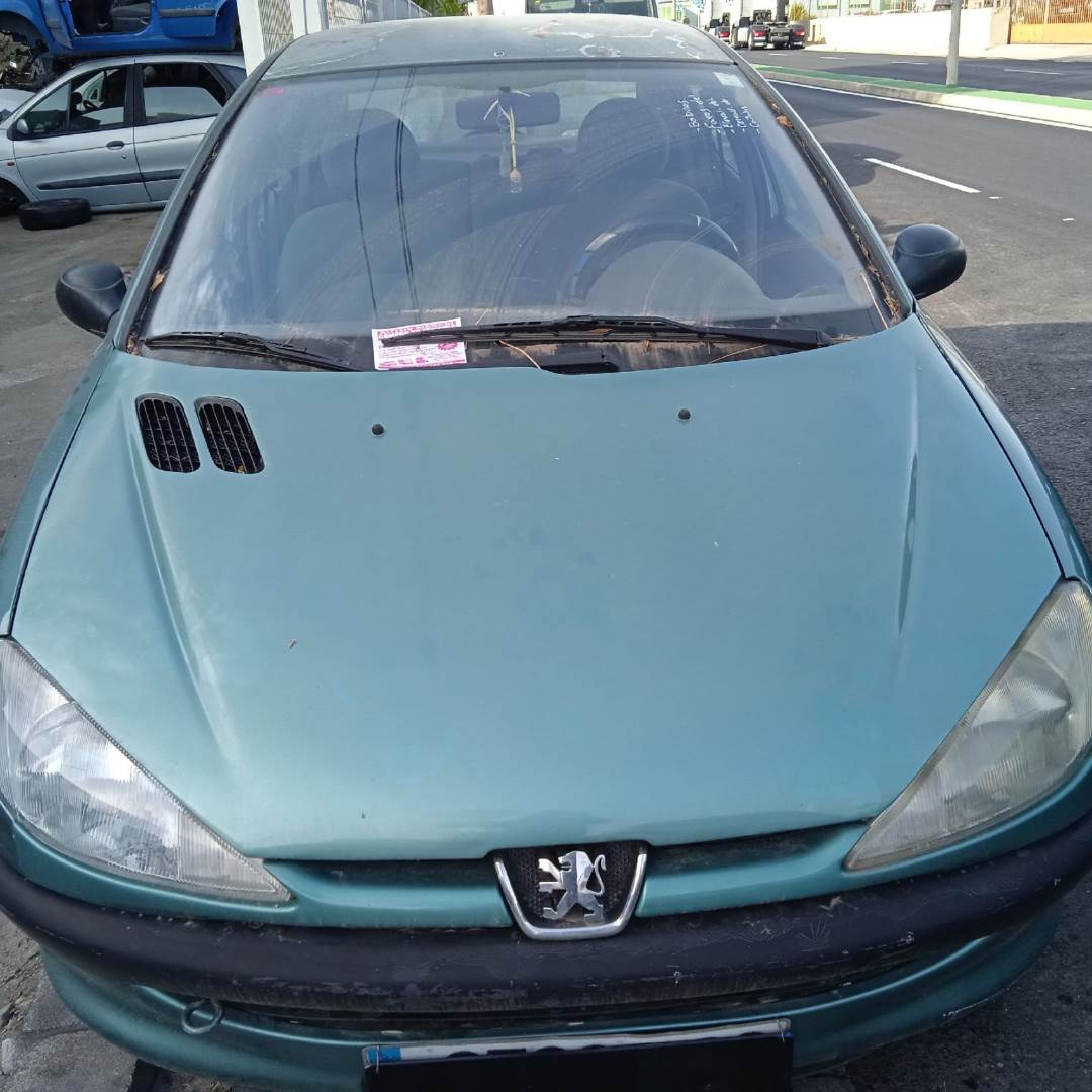 PEUGEOT 206 BERLINA (1998 - 2010)