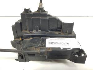 CERRADURA PUERTA TRASERA DERECHA RENAULT CLIO III Autodesguaces Alicante