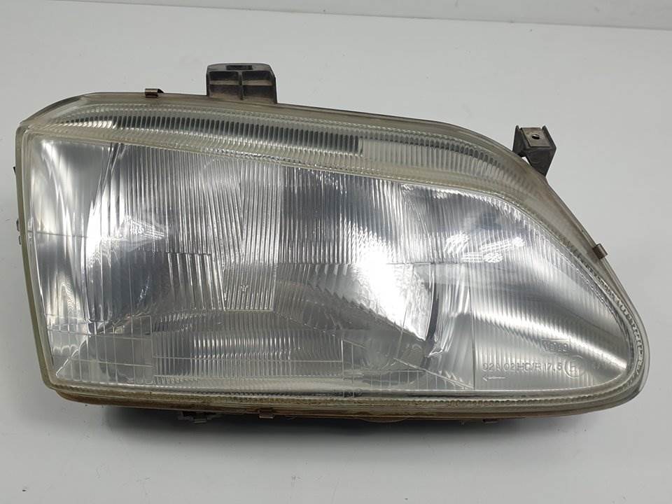 FARO DERECHO - RENAULT - MEGANE I SCENIC (JA0)