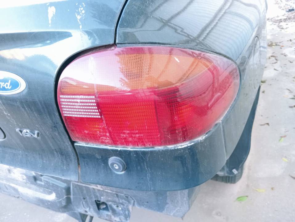 PILOTO TRASERO DERECHO