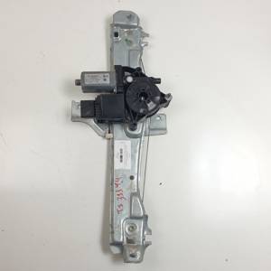 ELEVALUNAS TRASERO IZQUIERDO 9815999580 PEUGEOT 2008 (A94) Autodesguaces Alicante