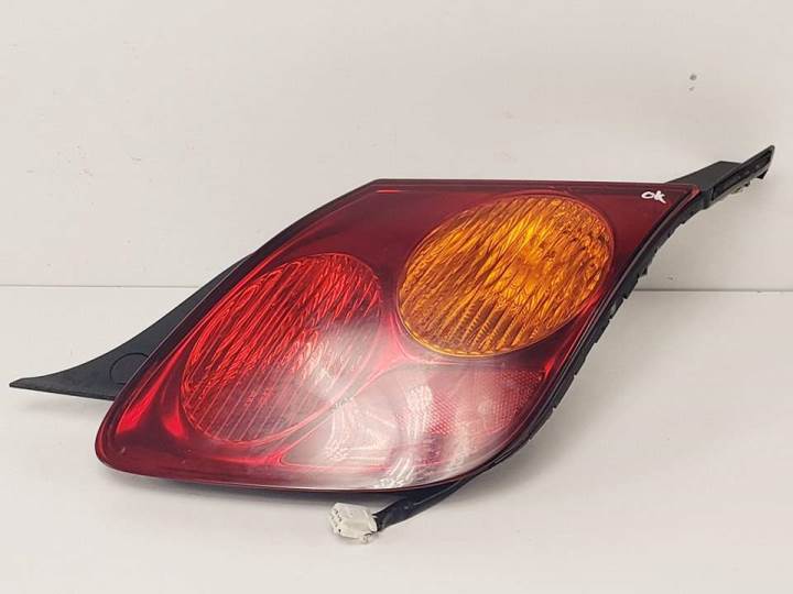 PILOTO TRASERO DERECHO LEXUS SC430 (UZZ40) Autodesguaces Alicante