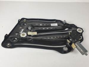 ELEVALUNAS TRASERO DERECHO 8F0839398D AUDI A5 CABRIOLET (8F7) Autodesguaces Alicante