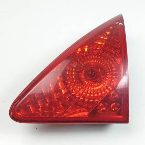 PILOTO TRASERO DERECHO INTERIOR 9683460980 PEUGEOT 3008 (T84) Autodesguaces Alicante