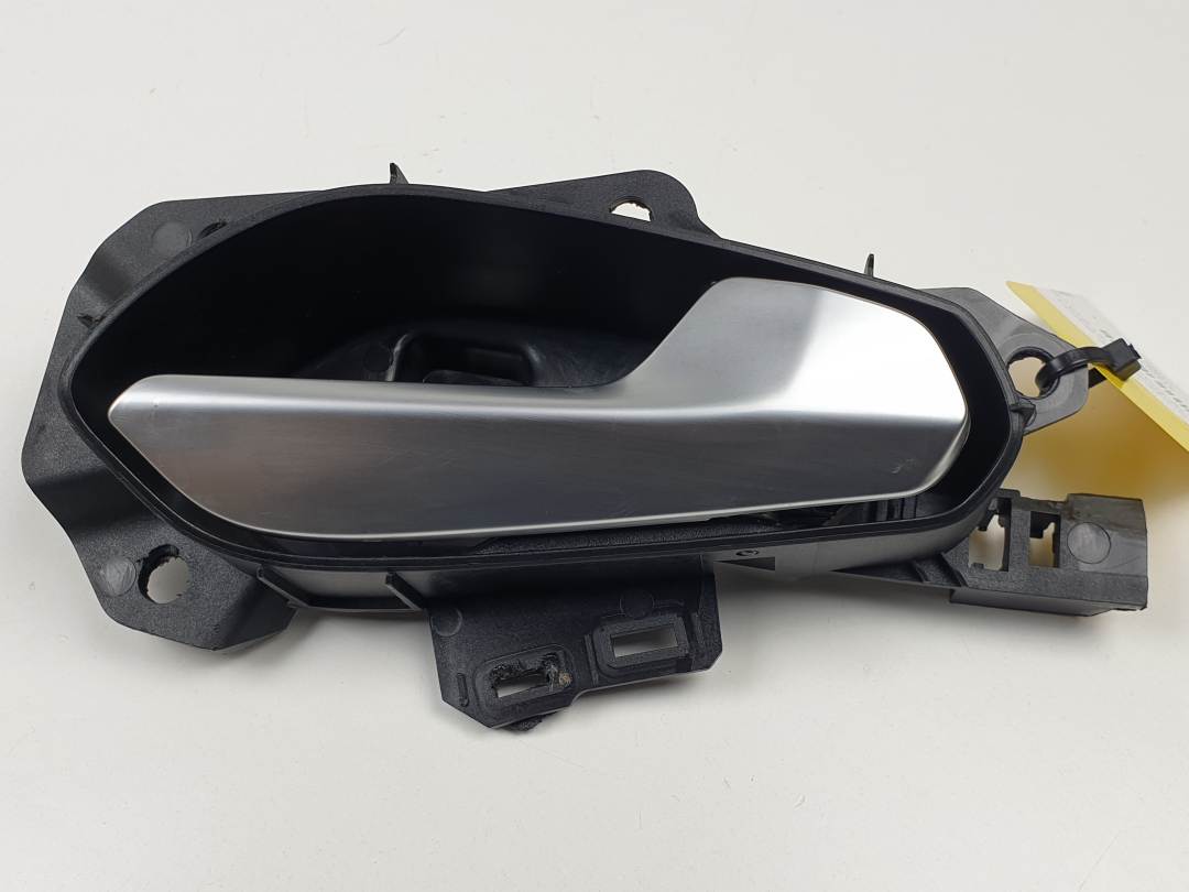 MANETA INTERIOR TRASERA DERECHA - 3564110045 - FIAT - TIPO II (356) SEDAN