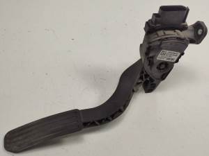 POTENCIOMETRO PEDAL 7G9N9F836GA LAND ROVER FREELANDER 2 (LR2) (L359) Autodesguaces Alicante