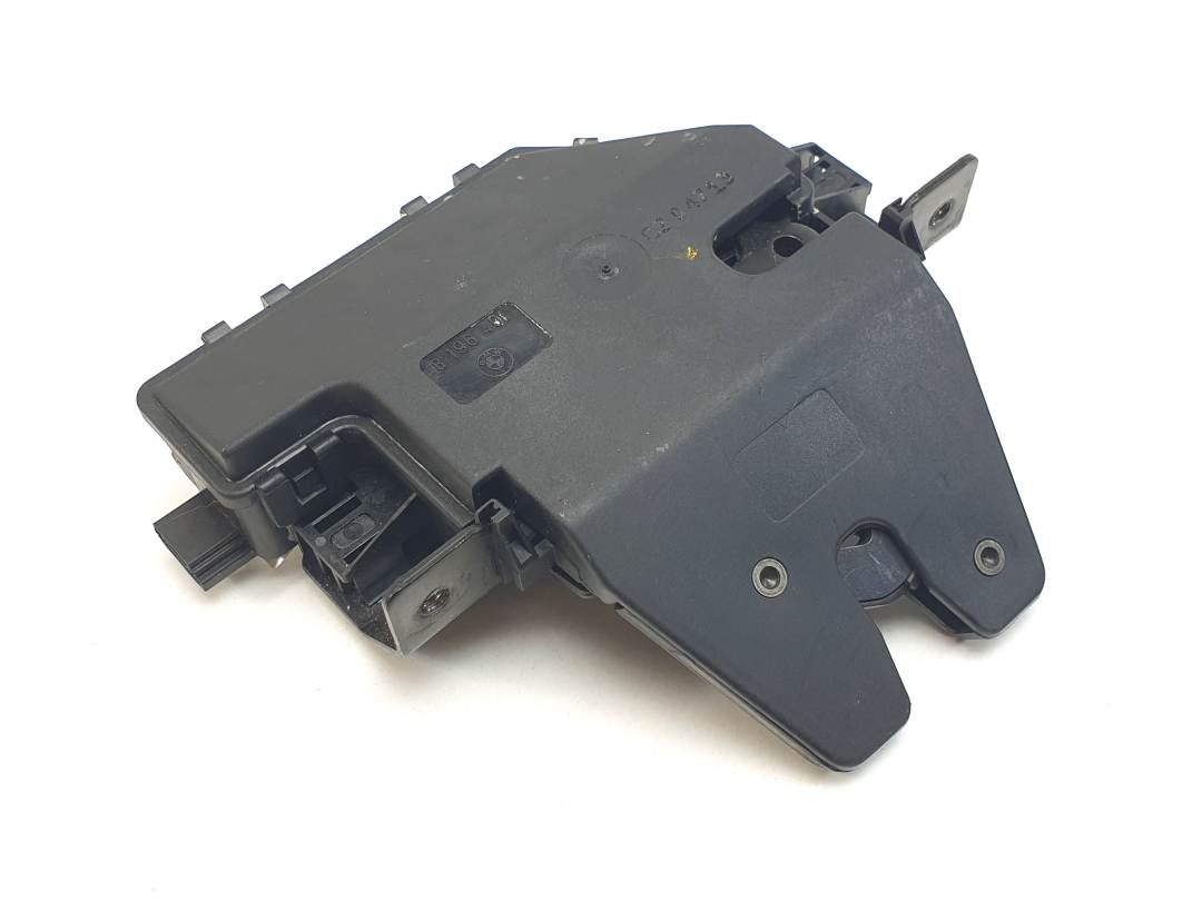 CERRADURA MALETERO / PORTON - 8196401 - BMW - SERIE 6 CABRIO (E64)