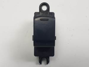 MANDO ELEVALUNAS DELANTERO DERECHO 80961EB670 NISSAN NAVARA PICK-UP (D40M) Autodesguaces Alicante
