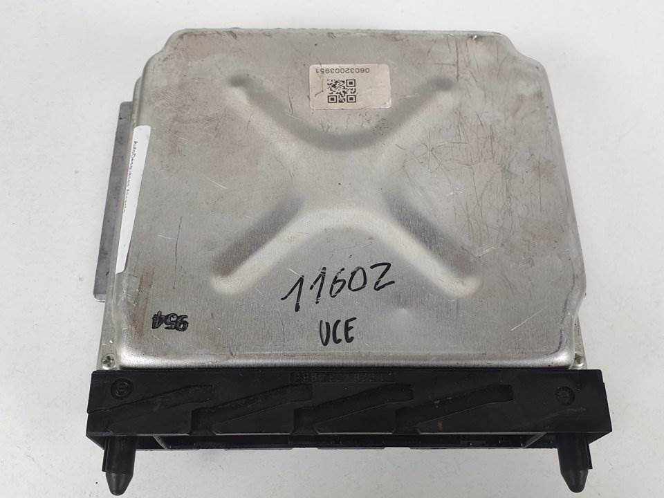 CENTRALITA MOTOR UCE - 30684877A - VOLVO - V70 FAMILIAR